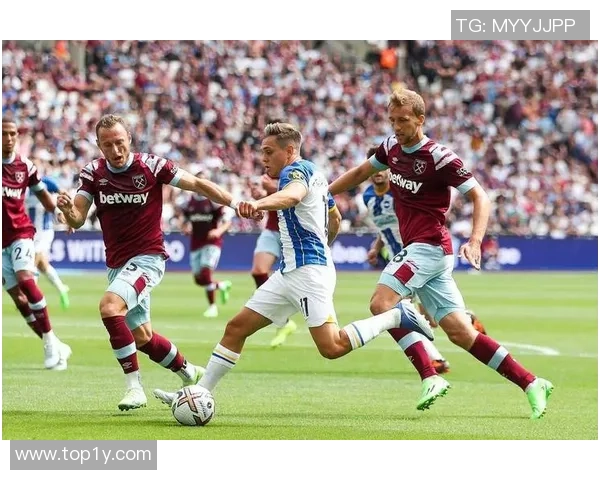 西汉姆联与曼彻斯特城对决比分预测分析及赛前展望