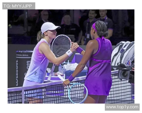 WTA年终总决赛:2-1,萨巴伦卡险胜,未能提早出线,下轮死磕高芙 WTA年终总决赛:2-1,萨巴伦卡险胜,未能提早出线,下轮死磕高芙